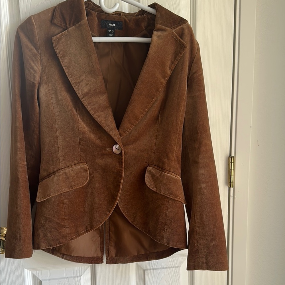 H&M Brown Tailored Blazer with Notched Lapel